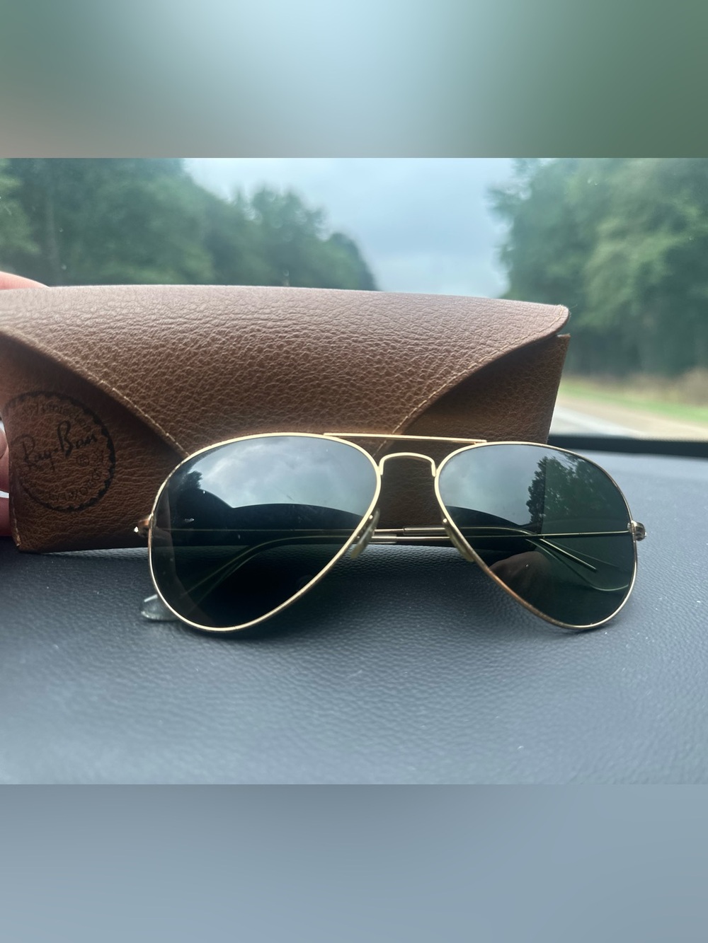Ray-Ban Aviator Gold Frame with Green Lenses